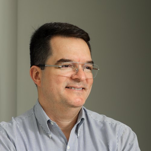 Dr Sandrelli Araújo
